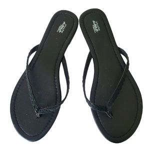Black Flip Flops with Strap Details